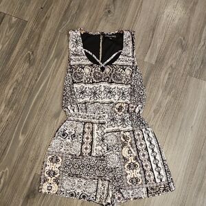 Three Hearts Black and White Patterned Top